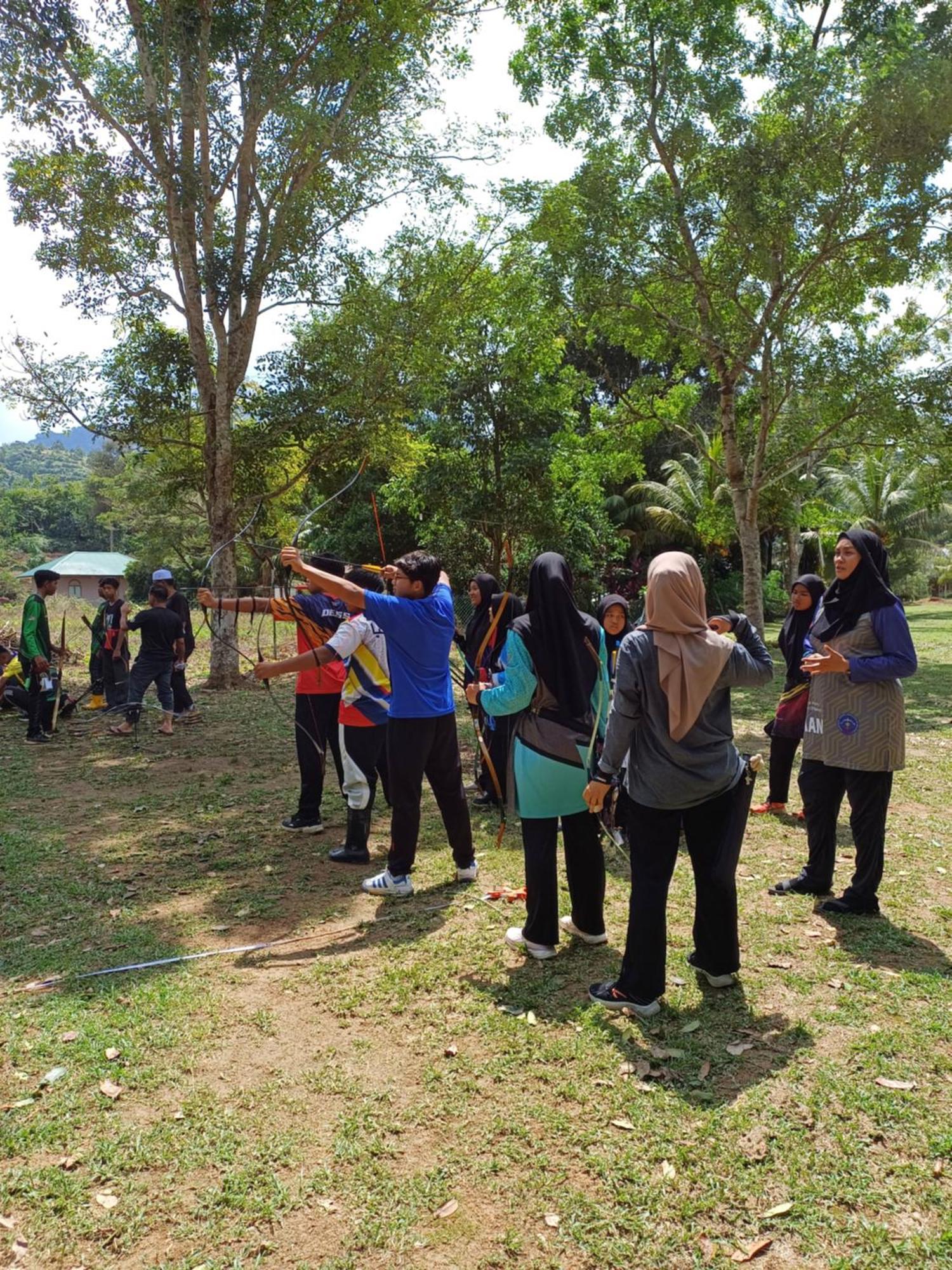 Lemuni Retreat & Training Centre - Kerling, Selangor Hotel Eksteriør billede